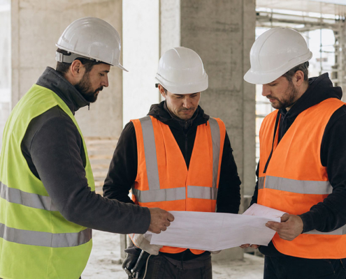 Operai in cantiere con Pi.M.U.S.